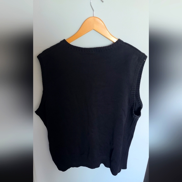 Men’s XL Knit V-Neck Sweater Vest - Picture 3 of 3